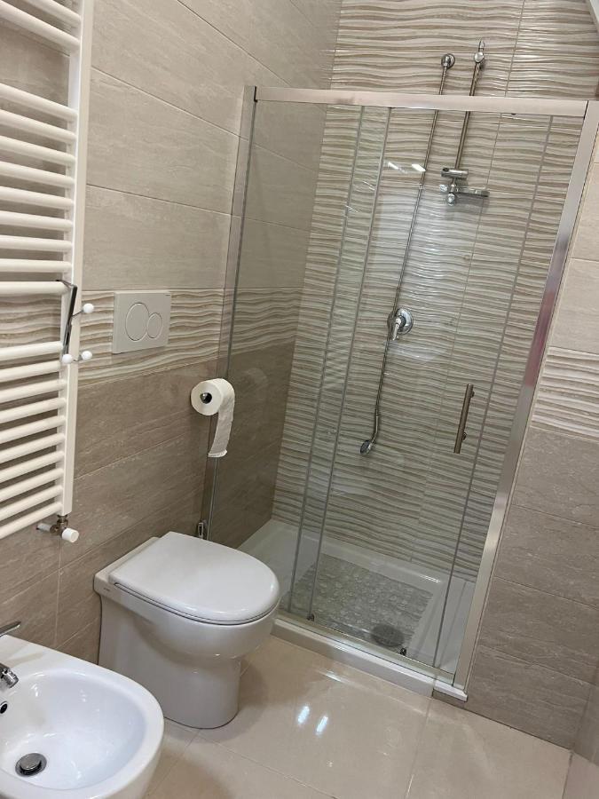 Casa Vacanza Acqua Marina มันเฟรโดเนีย ภายนอก รูปภาพ